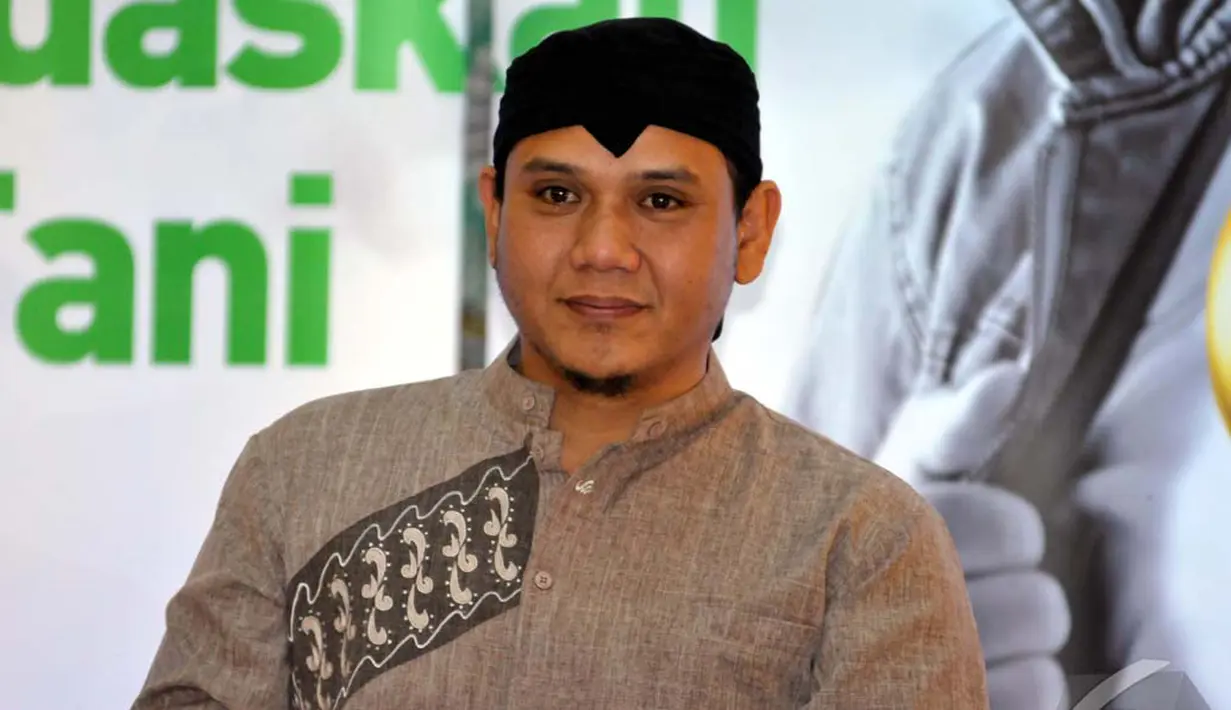 Pemilik nama asli Andi Fadly Arifuddin lebih memilih untuk menghabiskan waktu bersama keluarganya, Jakarta, Kamis (17/7/2014) (Liputan6.com/Panji Diksana)