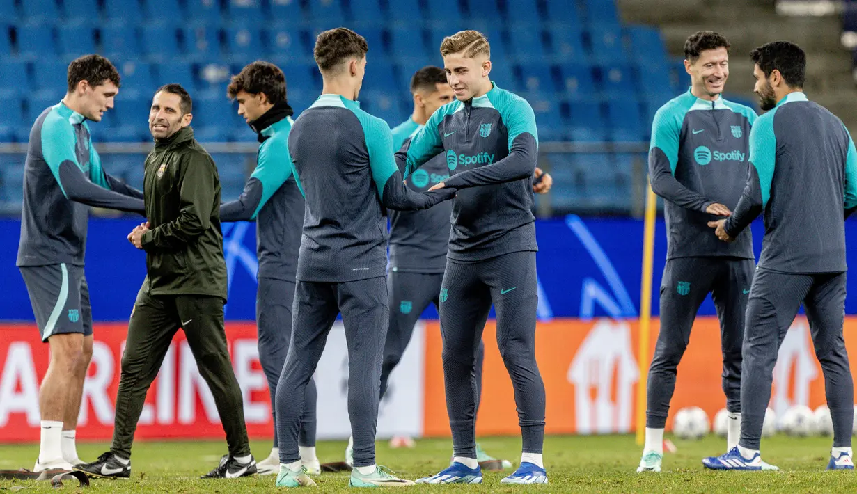 Satu-satunya kekalahan mereka terjadi di tangan Real Madrid di El Clasico beberapa hari setelah kemenangan 2-1 atas Shakhtar Donetsk. (Axel Heimken / AFP)