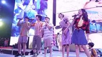 Geng Jumbo Ramaikan Semarak Pentas Kampung Seruni di Trans Studio Cibubur, Meriah Banget!