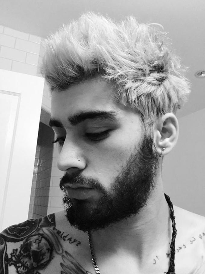 Menyamai Gigi Hadid, Zayn Malik Warnai Rambut Jadi Pirang ...