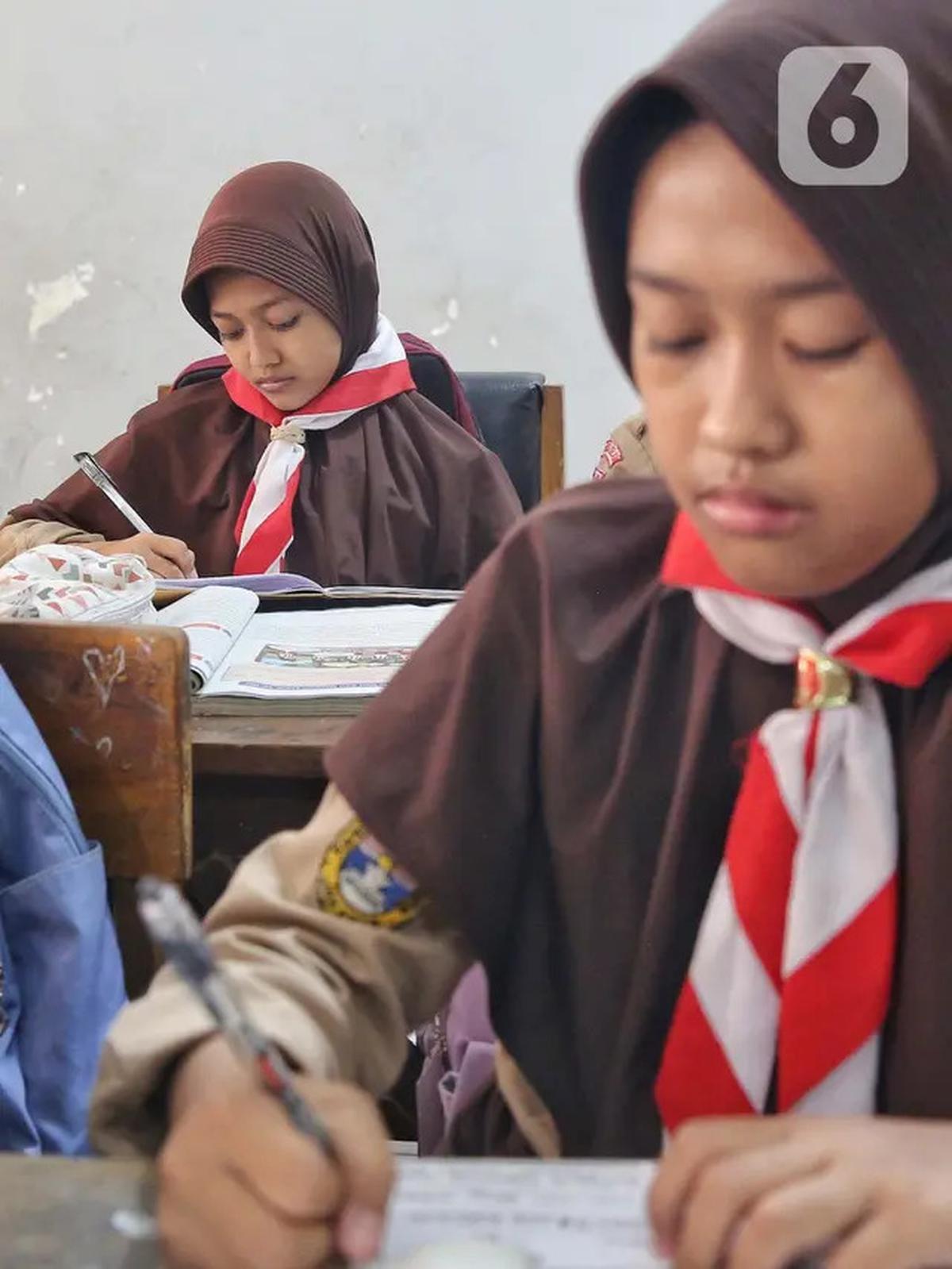 Mahkamah Konstitusi Kabulkan Uji Materi UU Sisdiknas, Pendidikan Dasar 9 Tahun Gratis