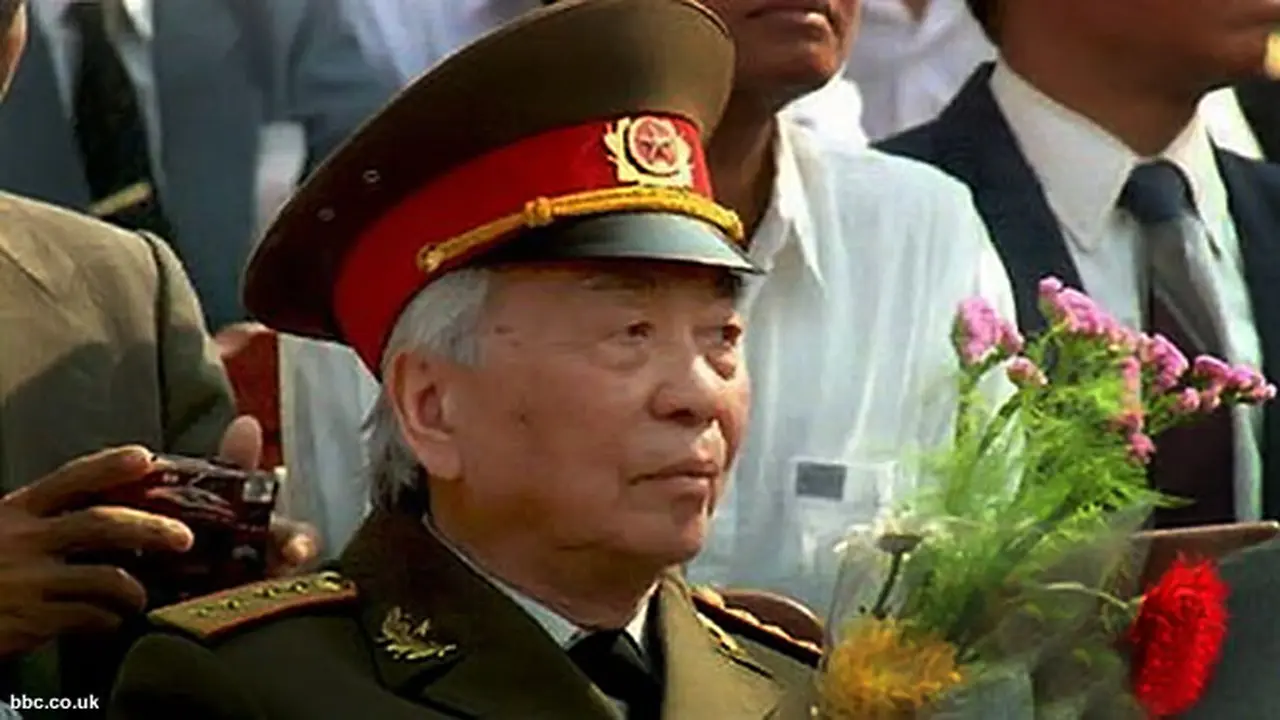 jendral-vietnam-131004c.jpg