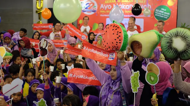 Ulang Tahun ke-22, Super Indo Ajak 22 Ribu Anak Makan Buah Serentak