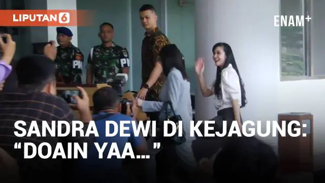 Kamis (4/4) Artis Sandra Dewi tiba di Kejaksaan Agung Republik Indonesia untuk memenuhi panggilan terkait kasus korupsi timah yang juga menjerat suaminya. Ia sempat berbicara singkat pada awak media sebelum memasuki gedung Kejagung.