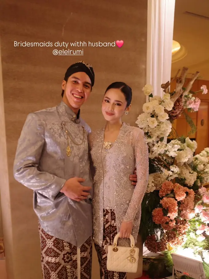 Bridesmaid On Duty Bareng El Rumi, Gaya Syifa Hadju Berkebaya Abu dan Tenteng Tas Dior Rp96 Jutaan Curi Perhatian
