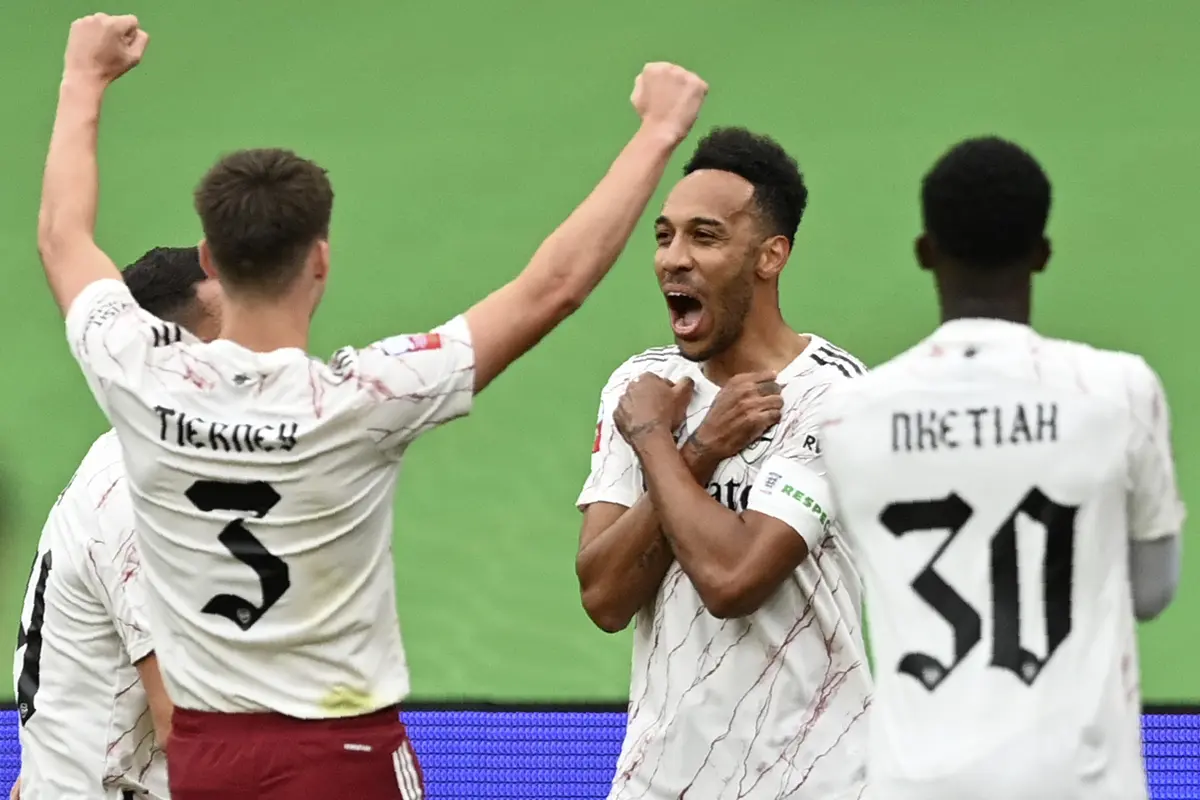 Menang Adu Penalti Atas Liverpool, Arsenal Juara Community Shield