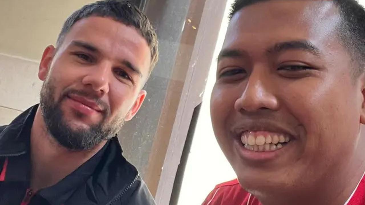 EKSKLUSIF! Calvin Verdonk Klarifikasi Soal Cederanya: Bukan Leher, tapi Kaki