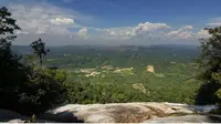 Gunung Stong State Park di Kelantan, Malaysia, kampung halaman dari Raja Malaysia. (dok. Instagram @meronothikers/https://www.instagram.com/p/BDyPq4PN46Y/Henry