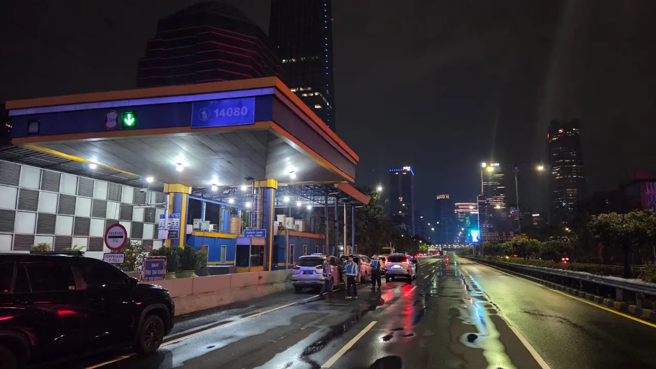 Pintu tol Pejompongan