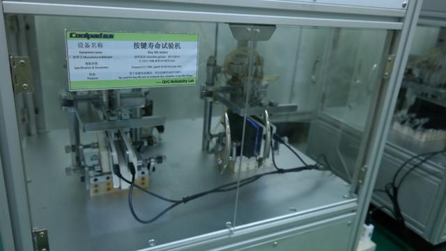 Pabrik smartphone di China