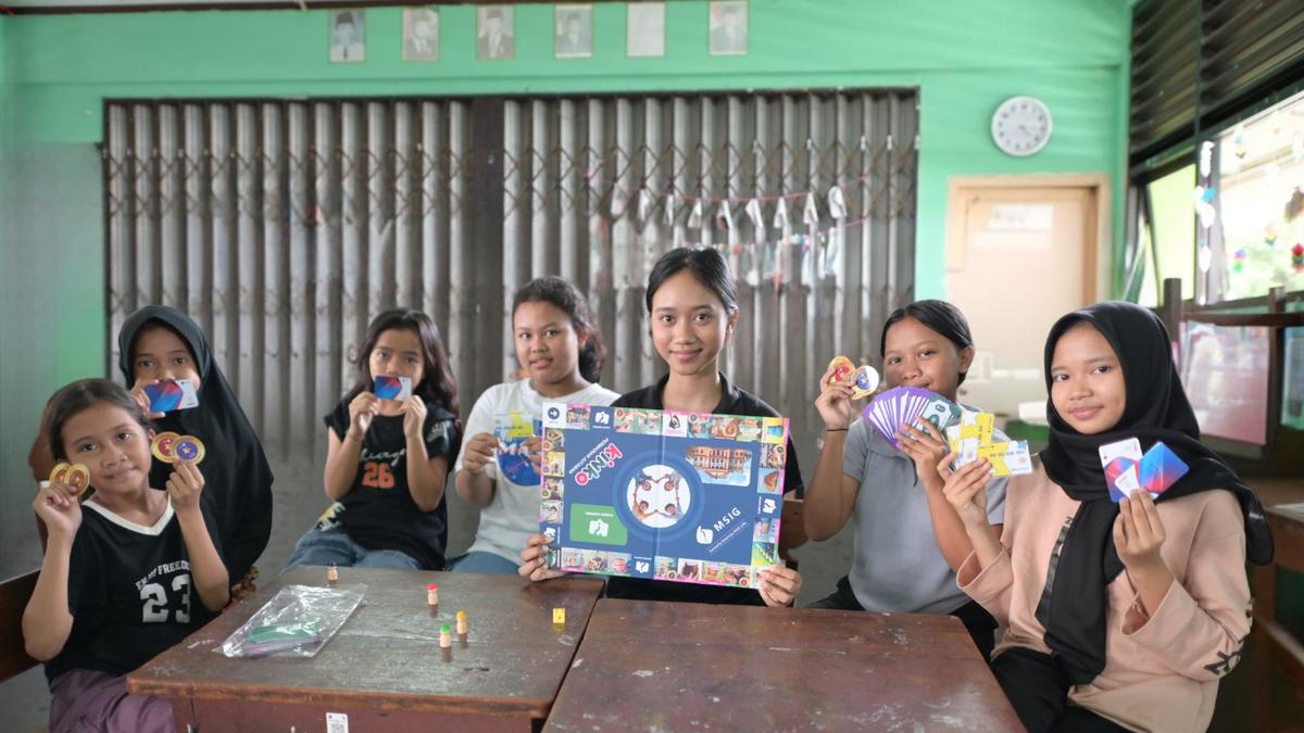 Seru & Edukatif! Ajarkan Anak Kelola Uang Sejak Dini dengan Permainan Papan (Board Game)