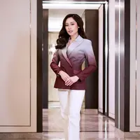 Setelah mengklarifikasi, Poppy Capella dirujak netizen karena tak minta maaf ke finalis Miss Universe Indonesia yang jadi korban dugaan pelecehan seksual. (Foto: Dok. Instagram @poppycapella_)