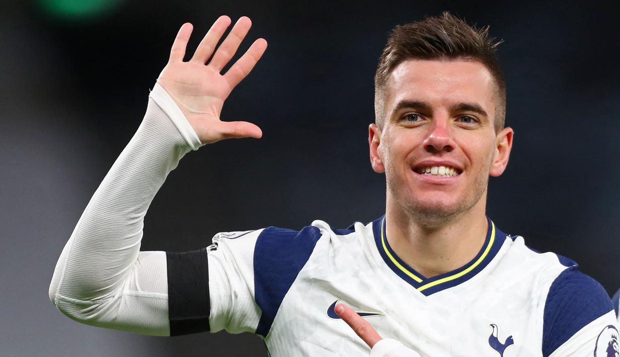 Tottenham merekrut Giovani Lo Celso pada bursa transfer musim panas 2019. Sang pemain datang ke Spurs dengan status pinjaman dari Real Betis. Los Celso tampil cukup apik dibawah asuhan Jose Mourinho sehingga Spurs menebus gelandang asal Argentina itu secara permanen dengan harga 32 juta euro. (Photo by Clive Rose / POOL / AFP)