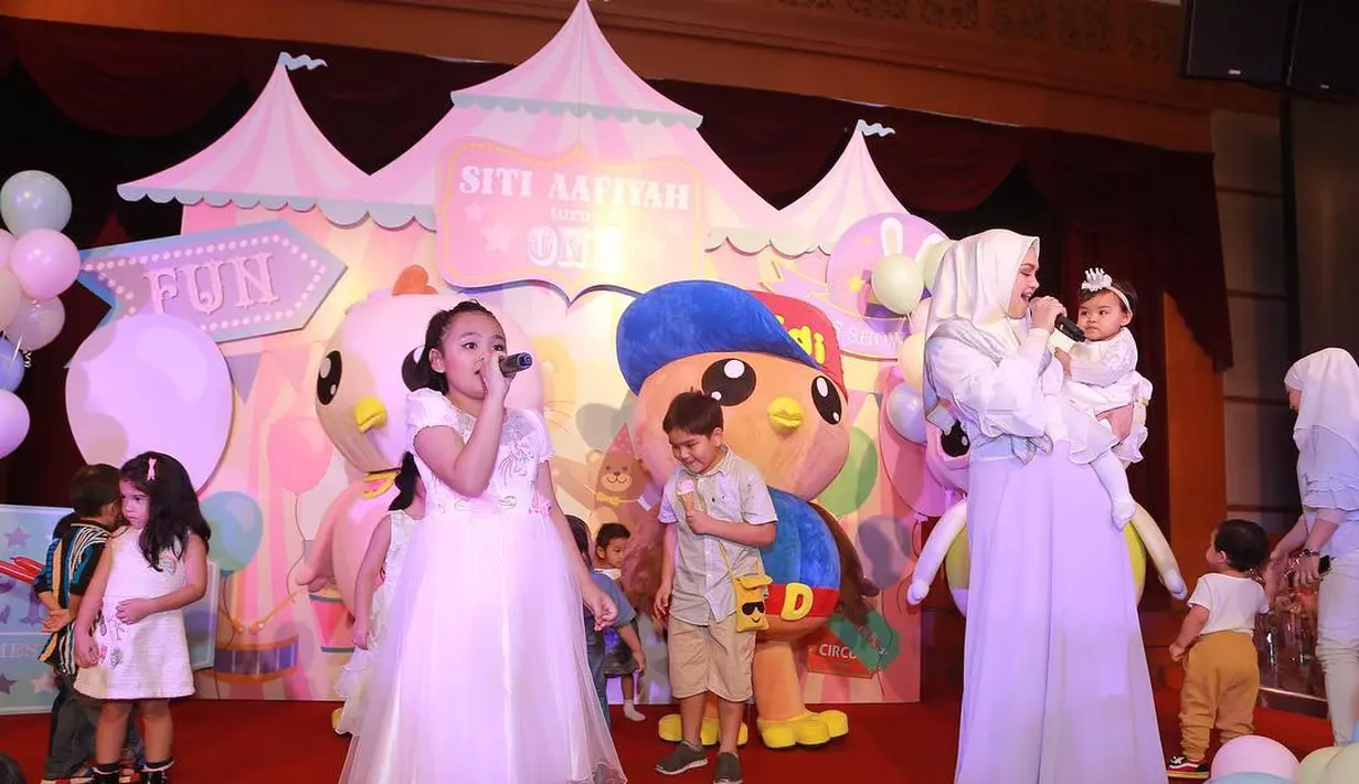 Siti Nurhaliza -Ultah Anaknya