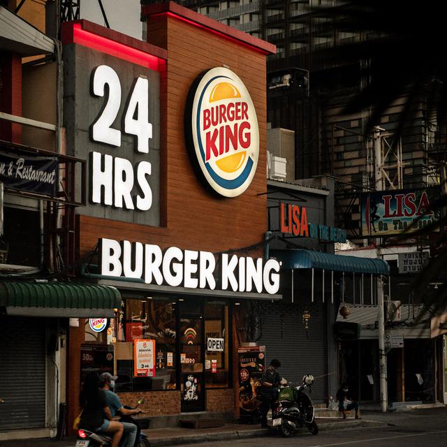 Seruan Burger King Untuk Memesan Dari Mcdonald S Sampai Ke Indonesia Lifestyle Liputan6 Com