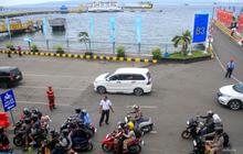 Angin Kencang Picu Kapal Sulit Bersandar di Dermaga Ketapang, Arus Balik Lebaran Terganggu