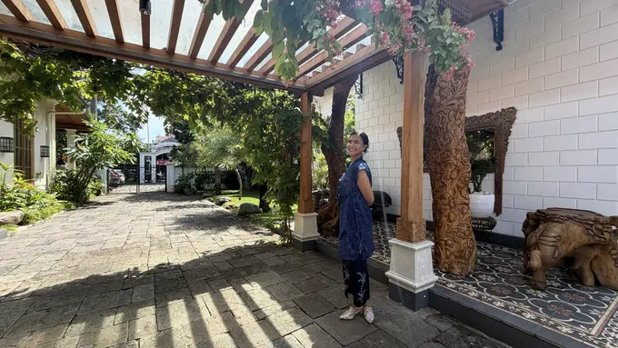 Hasil kamera iPhone 17 yang lebih jernih dan semua ojek tidak blur. [Anisha/Fimela]