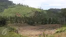 Hutan gundul akibat pembalakan liar di KM 16 menuju perkebunan sawit PT Sawit Tiara Nusa di kawasan Hutan Produksi Popayato, Gorontalo, Minggu (11/9). Sekitar 16 ribu hektar hutan di Gorontalo mengalami kerusakan. (Liputan6.com/Immanuel Antonius)