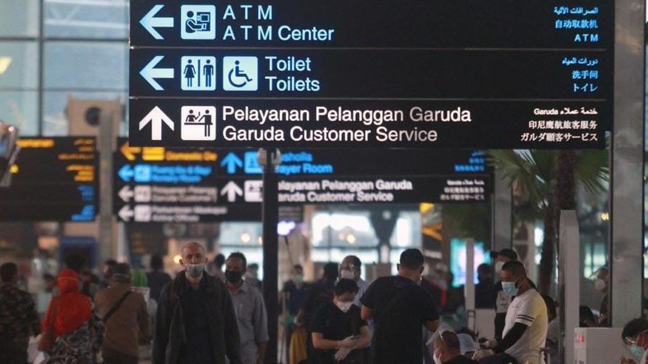 Polisi Sikat Pak Ogah Palak Pengendara di Jalan Perimetere Bandara Soekarno-Hatta