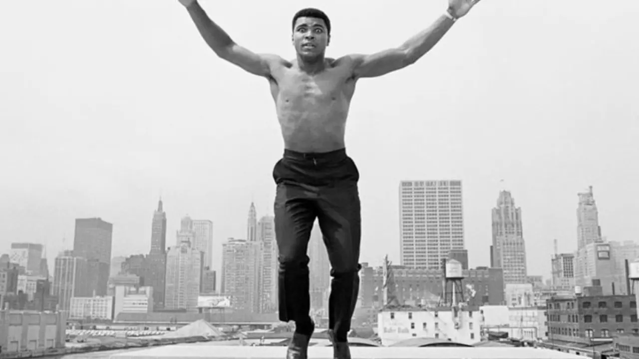 Ditanya Soal Bodyguard, Jawaban Muhammad Ali Bikin Merinding