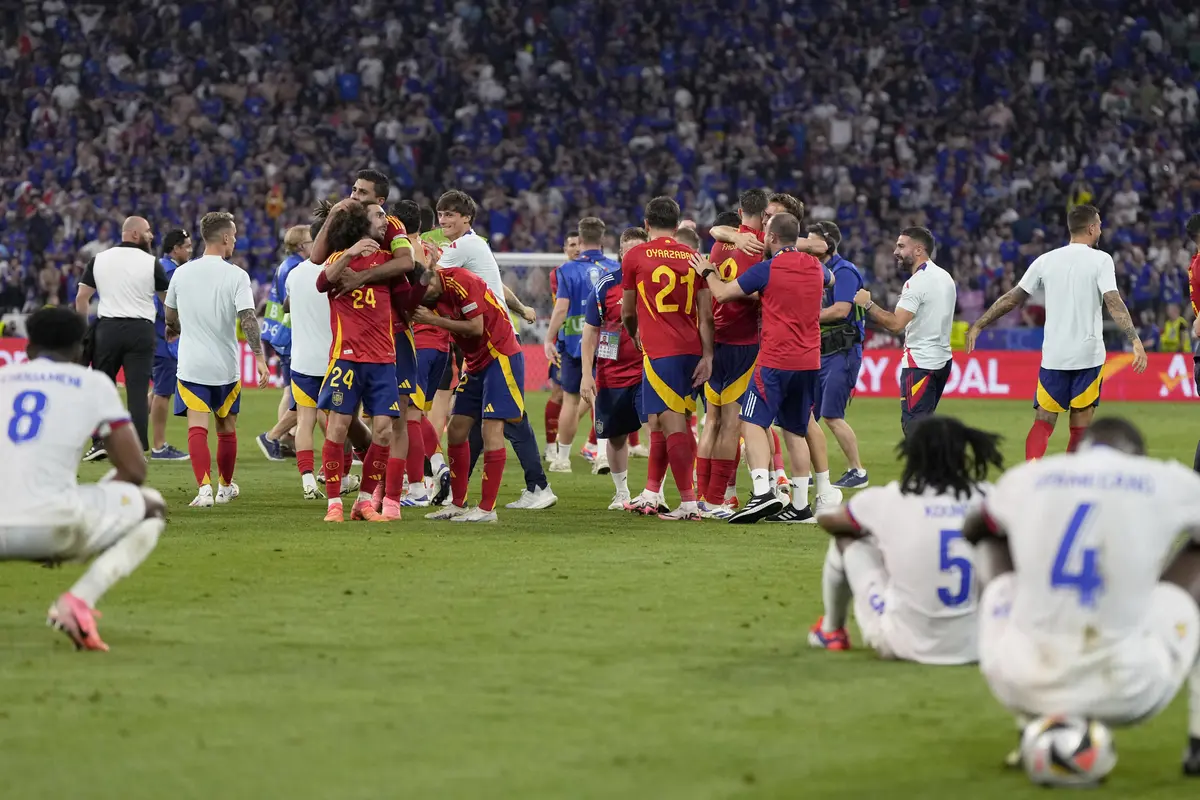 Ekspresi Timnas Prancis usai Gagal Lolos Final Euro
