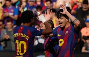 Ngebet Gaet Rodri, Barcelona Beri Jaminan ke Gelandang Muda