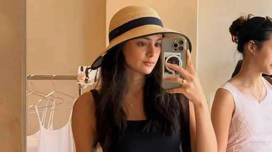 Potret Amanda Rawles saat Liburan di Bali, Tampil Cantik dengan Outfit Stylish