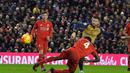 saat melawan Liverpool pada lanjutan Liga Premier Inggris di Stadion Anfield, Liverpool, Kamis (13/1/2016) dini hari.  (EPA/Peter Powell)
