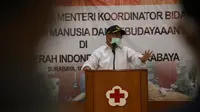 Menko PMK Muhadjir Effendy ungkap stok plasma konvalesen secara nasional masih sangat sedikit saat kunjungan di Kantor PLN Kota Surabaya dan UDD PMI Surabaya, Selasa (16/2/2021). (Kementerian Koordinator Bidang Pembangunan Manusia dan Kebudayaan)