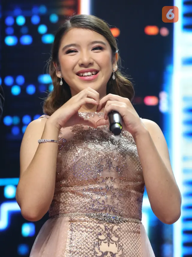 [Fimela] Tiara Anugerah