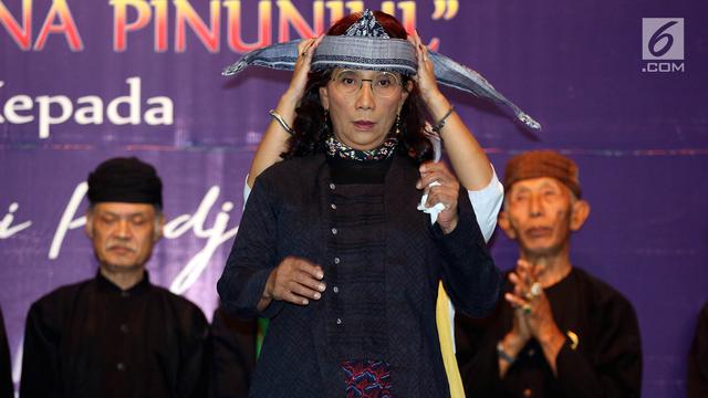 Susi Pudjiastuti Jadi Warga Kehormatan Masyarakat Adat Jawa Barat