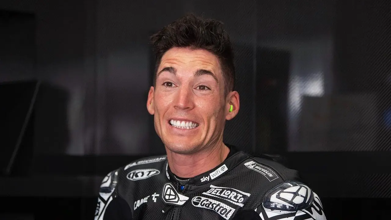 Pebalap Spanyol Aleix Espargaro di Mandalika Takjub Lihat Bensin Eceran dan Emak-Emak Bonceng Empat