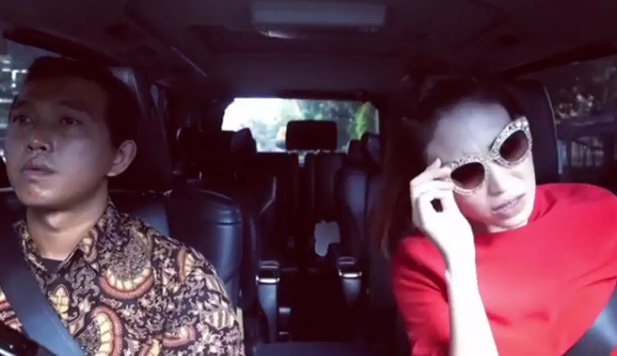 (Instagram/mrsayudewi)