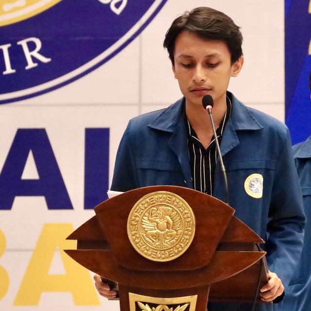 Mahasiswa Berprestasi.