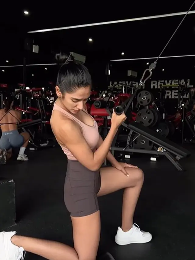 Fanny Ghassani berolahraga (Instagram/fannyghassani)