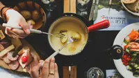 Classic Fondue Recipe: The Perfect Dish for Cheese Lovers