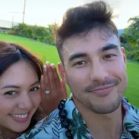 Aurelie Moeremans resmi sold out setelah dilamar sang kekasih (@aurelie)