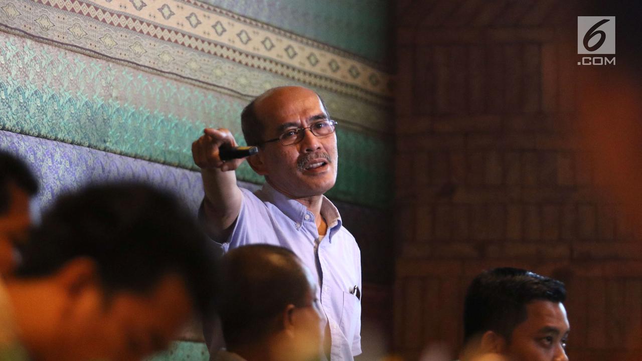Faisal Basri Sebut Indonesia Defisit Perdagangan di Tiga Sektor