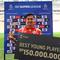 Dony Tri Pamungkas dengan trofi pemain muda terbaik BRI Super League 2025/2026. (Dok. I.League)