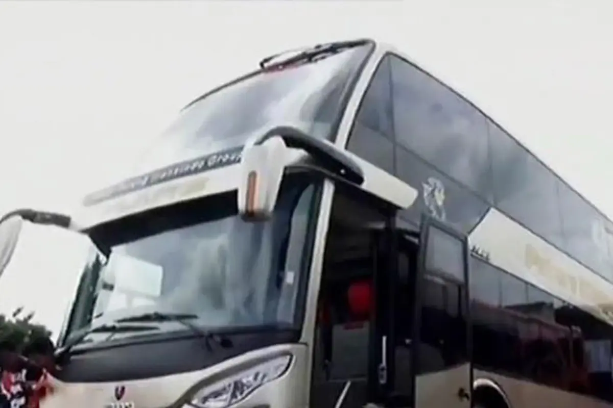 Bus Tingkat AKAP
