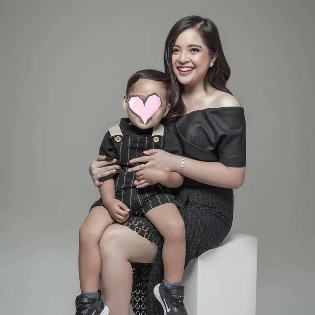 Hamil Anak Kedua, Ini 6 Potret Terbaru Tasya Kamila Tetap Awet Muda Bak ABG