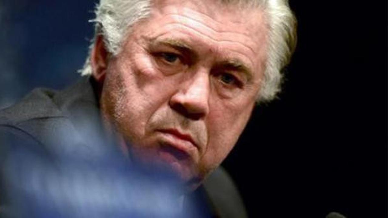 Ancelotti Bela Ruang Ganti Real Madrid dan Mendukung Kembalinya Mourinho