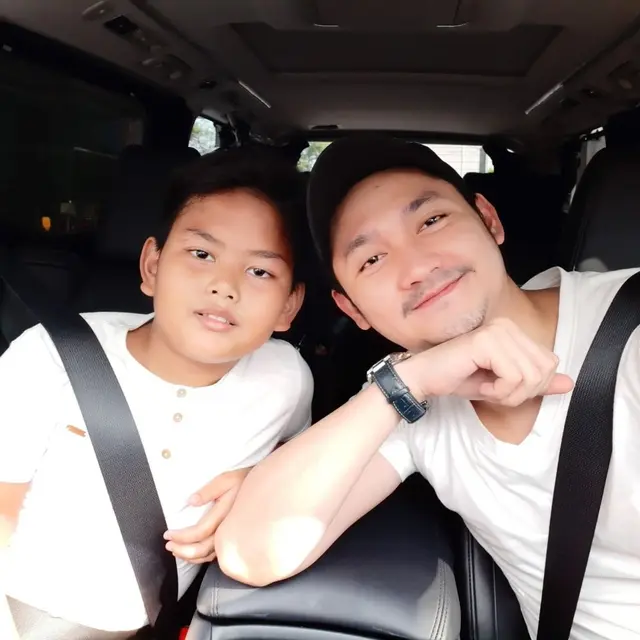 Beranjak Remaja, Ini 6 Potret Felice Gabriel Anak Angkat Dewi Perssik
