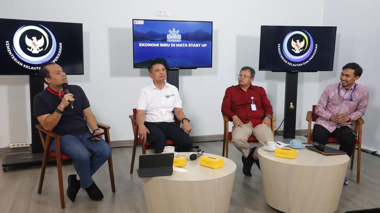 Talkshow Bincang Bahari 7 dengan tema Ekonomi Biru di Mata Startup yang berlangsung hybrid dari Media Center KKP, Jakarta, Kamis (22/9/2022). (Foto: KKP)