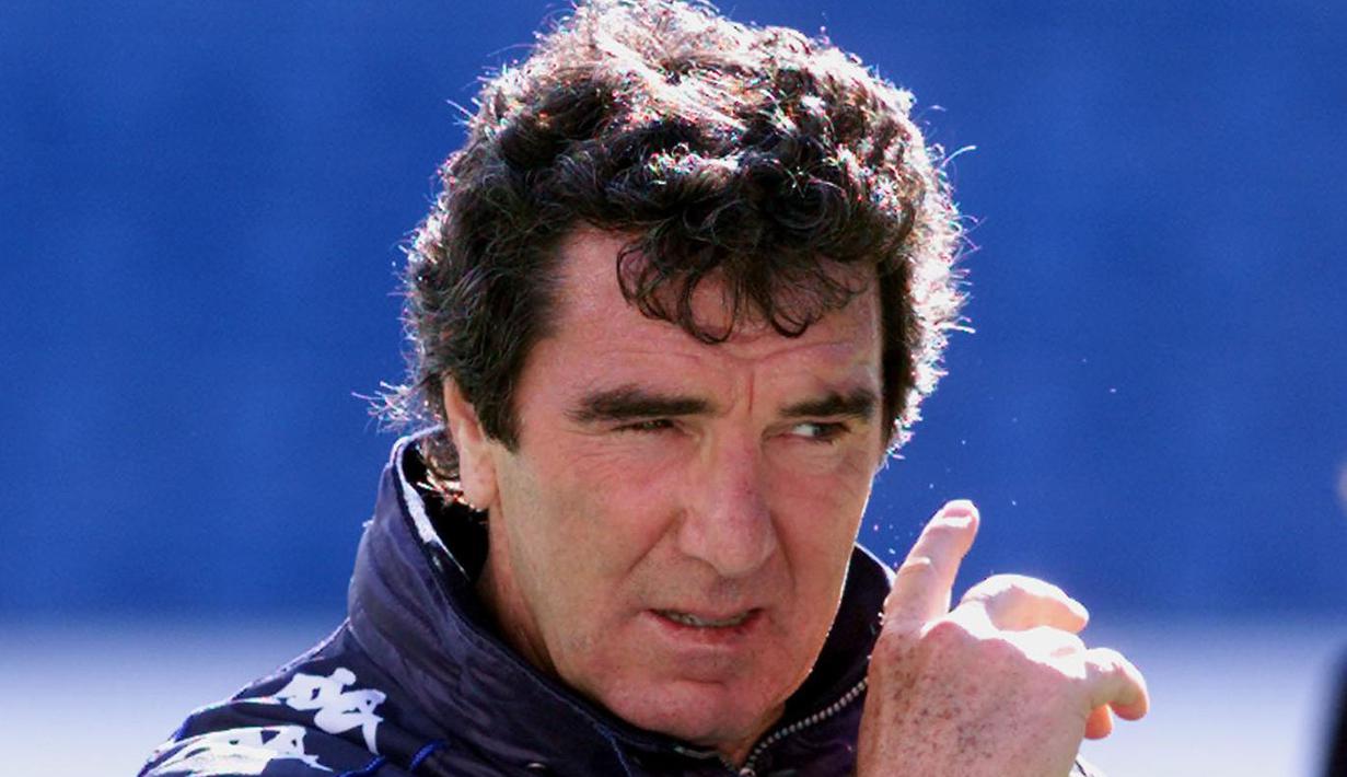 5. Dino Zoff – Kiper legendaris Italia ini telah menorehkan banyak prestasi saat menjadi pemain. Karir nya sebagai pelatih juga mentereng, Ia membantu Juventus meraih dua gelar juara pada musim 1989-1990. (AFP/Bjorn Sigurdson)