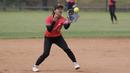 Pemain Timnas Softball Putri saat latihan di Lapangan Softball, GBK, Jakarta, Selasa (12/11). Sebanyak 17 atlet akan turun di SEA Games 2019 mendatang. (Bola.com/M Iqbal Ichsan)