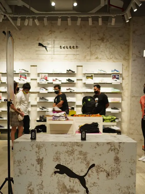 Lengkapi Koleksi Kolaborasi PUMA di Store PUMA SELECT Terbaru