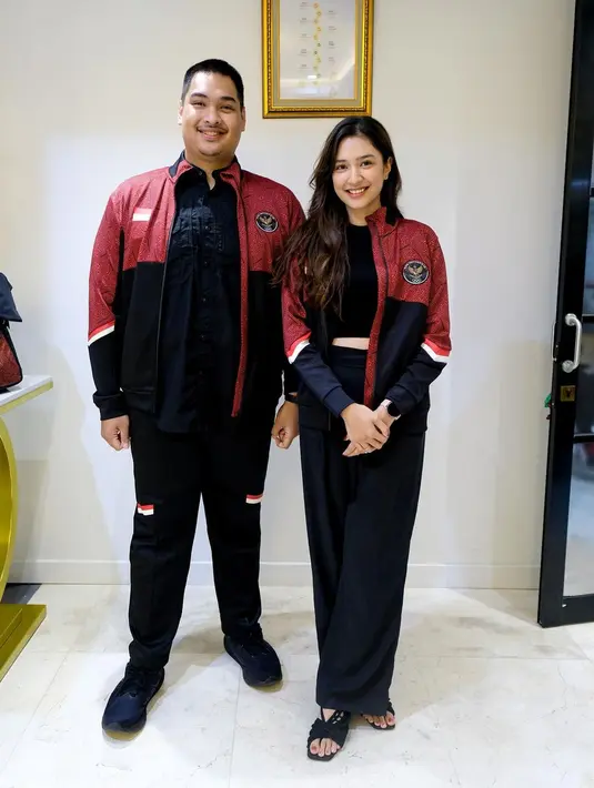 Dari kasual dan elegan, OOTD Mikha Tambayong berikut ini bisa jadi inspirasi.