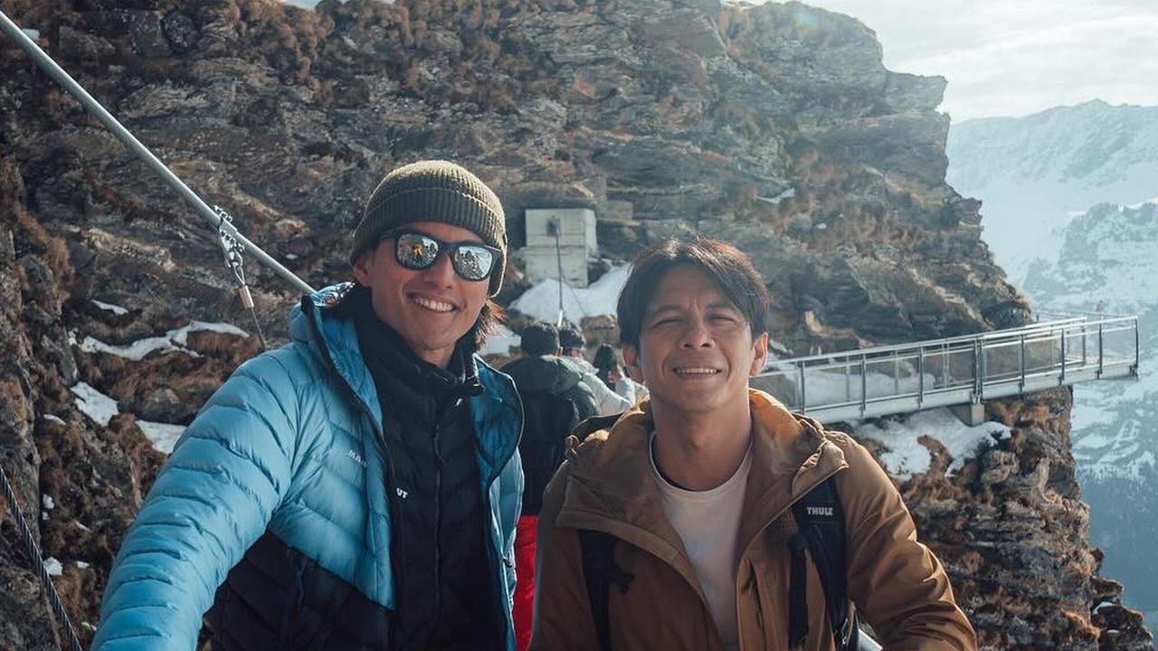 Pria ini Bangga Banget jadi Pemandu dan 'Sopir' Ariel Sekeluarga di Switzerland, di Mobil Karaoke Bareng Sang Vokalis