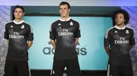 Real Madrid meluncurkan jersey ketiga yang bermotif sangat spesial dengan motif berasal dari budaya timur.